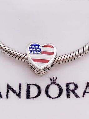 Pandora Tennessee Heart Charm